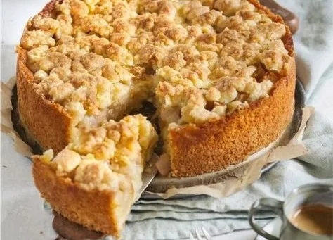 Omas berühmter Apfel-Streuselkuchen